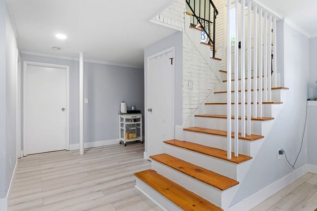 137 Holten, Danvers, MA 01923