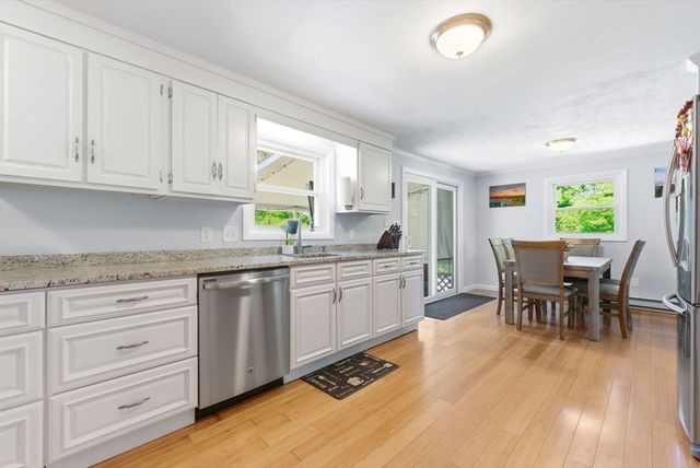 137 Holten, Danvers, MA 01923