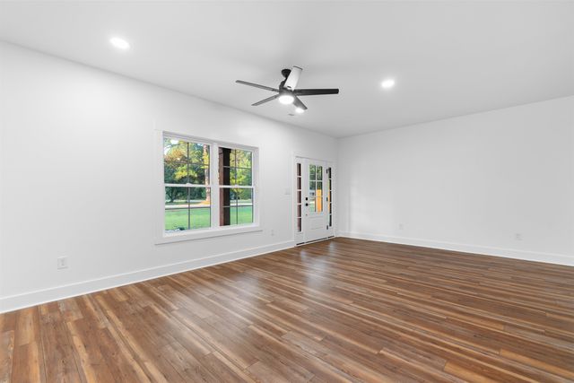 4394 Old Tram Rd., Conway, SC 29527