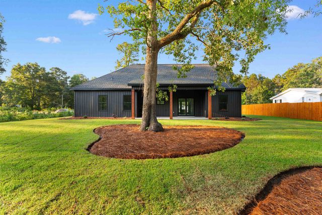 4394 Old Tram Rd., Conway, SC 29527