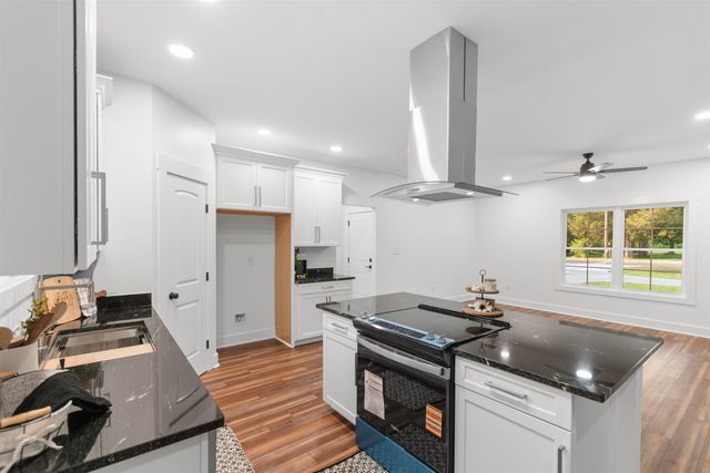 4394 Old Tram Rd., Conway, SC 29527