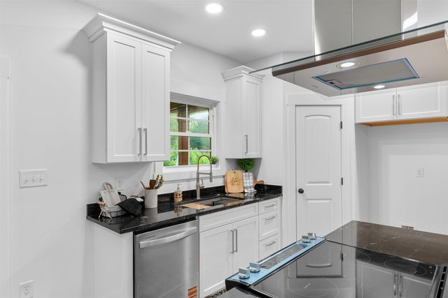 4394 Old Tram Rd., Conway, SC 29527