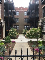 1155 W Grace Street 1S, Chicago, IL 60613