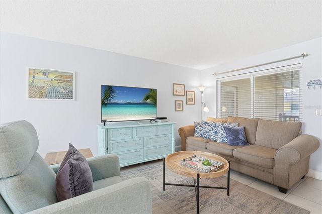 600 71ST AVENUE 19, St Pete Beach, FL 33706