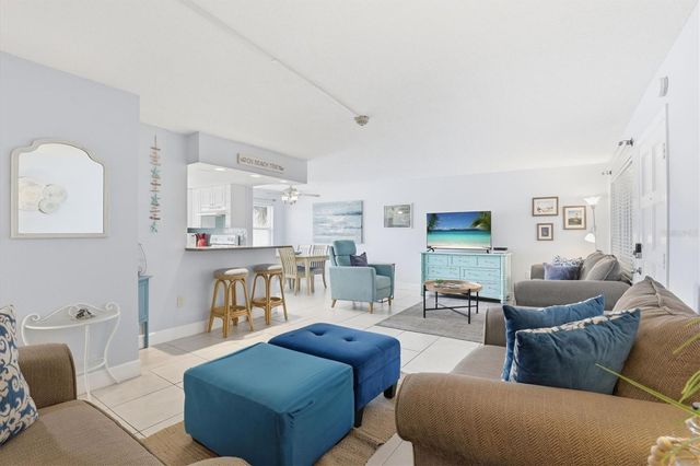 600 71ST AVENUE 19, St Pete Beach, FL 33706