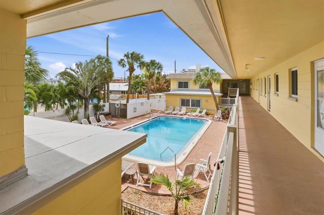 600 71ST AVENUE 19, St Pete Beach, FL 33706