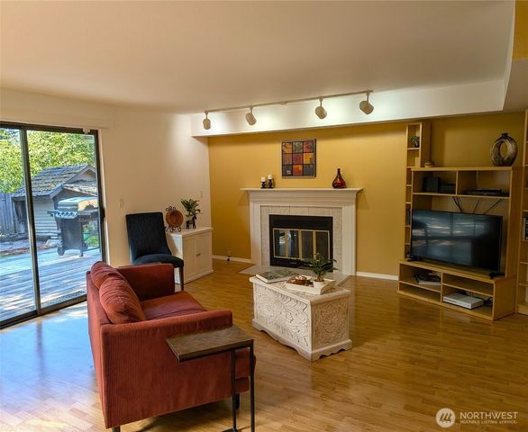 1125 S 23rd, Renton, WA 98055