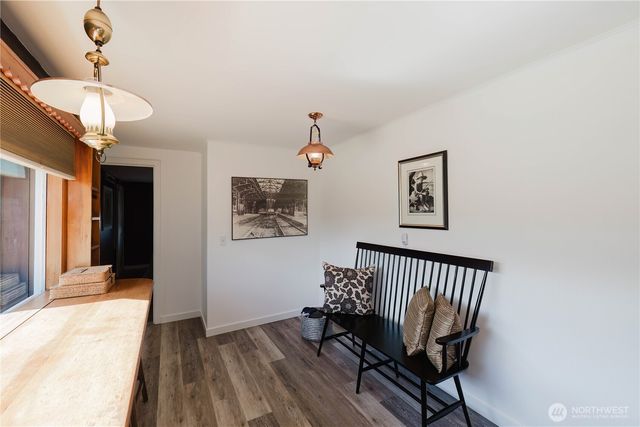 3262 Beach Drive E, Port Orchard, WA 98366