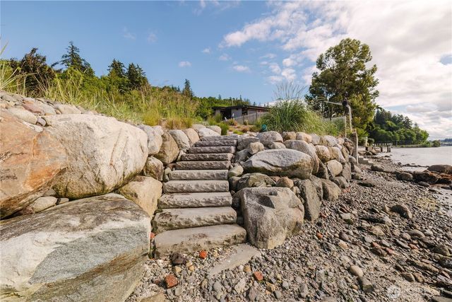 3262 Beach Drive E, Port Orchard, WA 98366