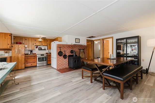 3262 Beach Drive E, Port Orchard, WA 98366