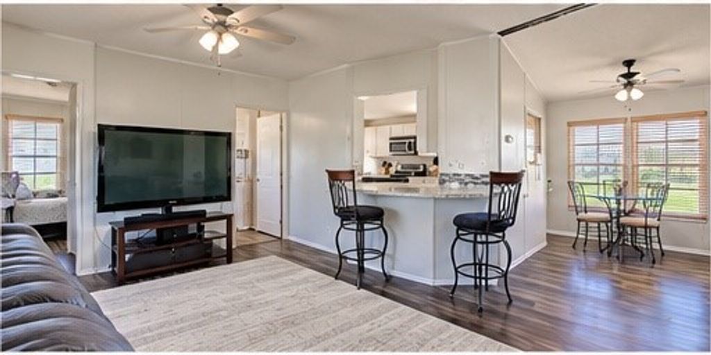 6305 Friesian Drive, Godley, TX 76044 — photo 3