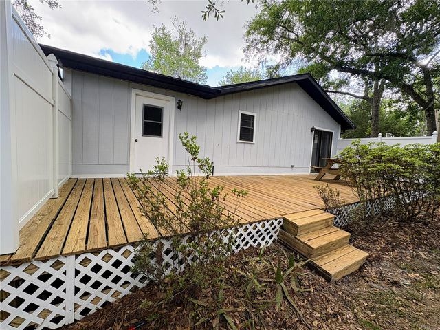 3886 NW 86TH BOULEVARD, Gainesville, FL 32653