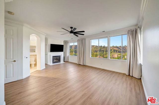 24819 Calle Cedro, Calabasas, CA 91302