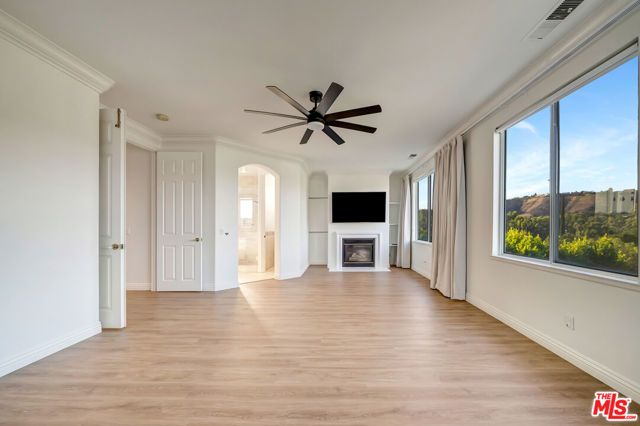 24819 Calle Cedro, Calabasas, CA 91302