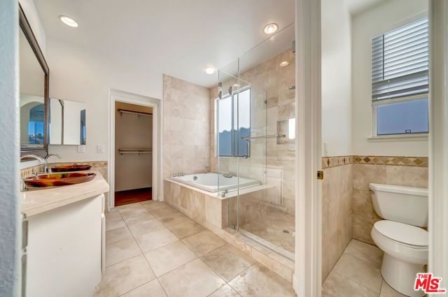 24819 Calle Cedro, Calabasas, CA 91302