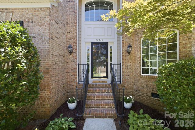 12440 Kane Alexander Drive, Huntersville, NC 28078