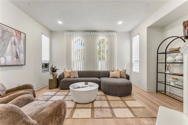 76 Canal, Irvine, CA 92620