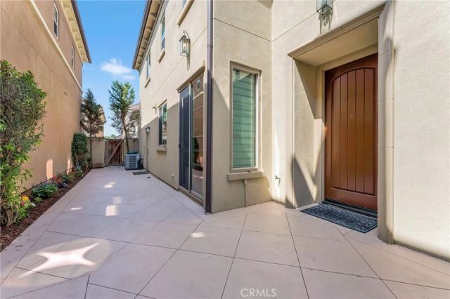 76 Canal, Irvine, CA 92620