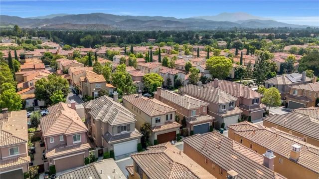 76 Canal, Irvine, CA 92620