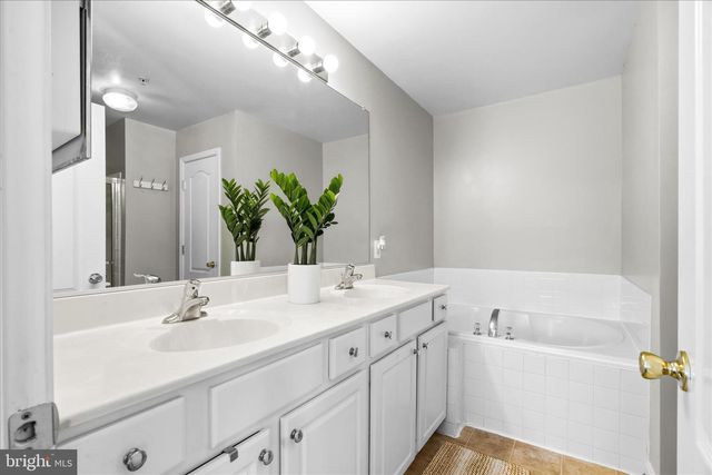 110 FEATHERSTONE PL, Frederick, MD 21702