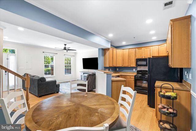 110 FEATHERSTONE PL, Frederick, MD 21702