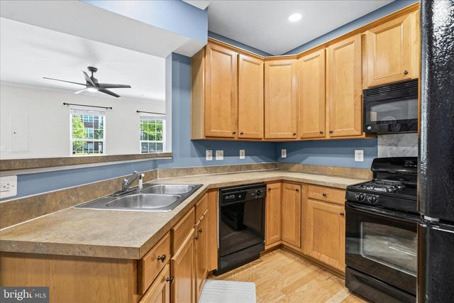 110 FEATHERSTONE PL, Frederick, MD 21702