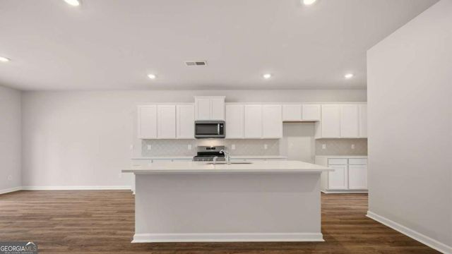 804 Pelham Way, Locust Grove, GA 30248