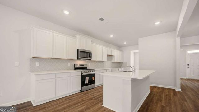 804 Pelham Way, Locust Grove, GA 30248