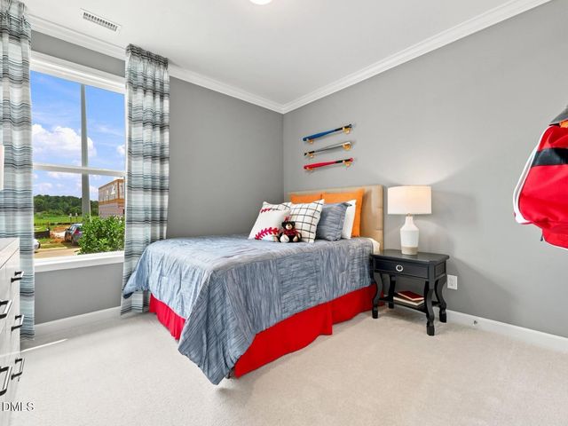608 Crescent Wood Trail, Zebulon, NC 27597