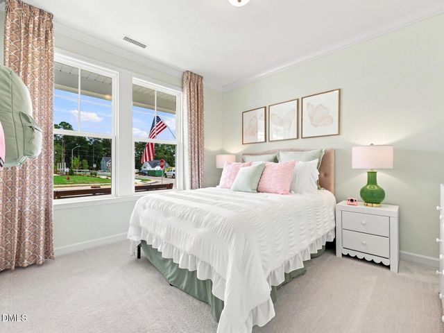 608 Crescent Wood Trail, Zebulon, NC 27597