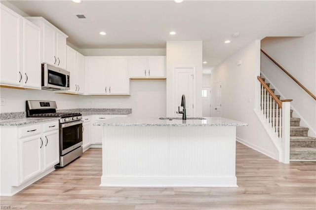 1011 Serene Rd Unit 103, Suffolk, VA 23435