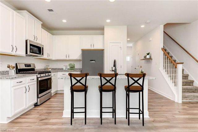 1011 Serene Rd Unit 103, Suffolk, VA 23435