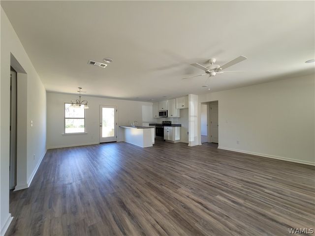 155 Lecroy Circle, Brent, AL 35034