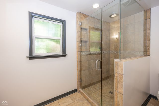 1044 E 75th Street, Indianapolis, IN 46240