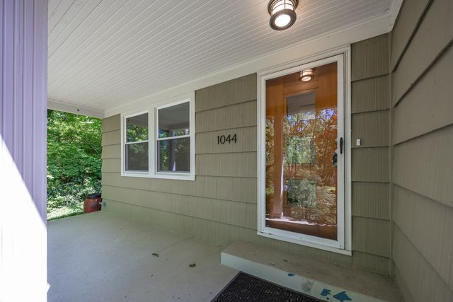 1044 E 75th Street, Indianapolis, IN 46240