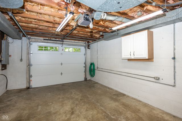 1044 E 75th Street, Indianapolis, IN 46240