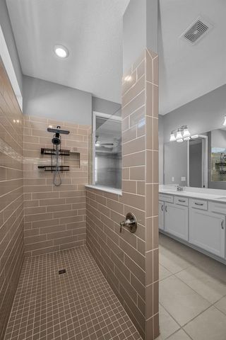 19865 SEA GLASS CIRCLE, Land O Lakes, FL 34638