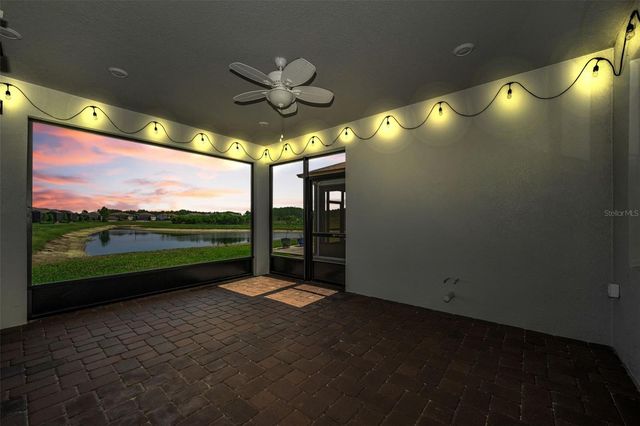 19865 SEA GLASS CIRCLE, Land O Lakes, FL 34638
