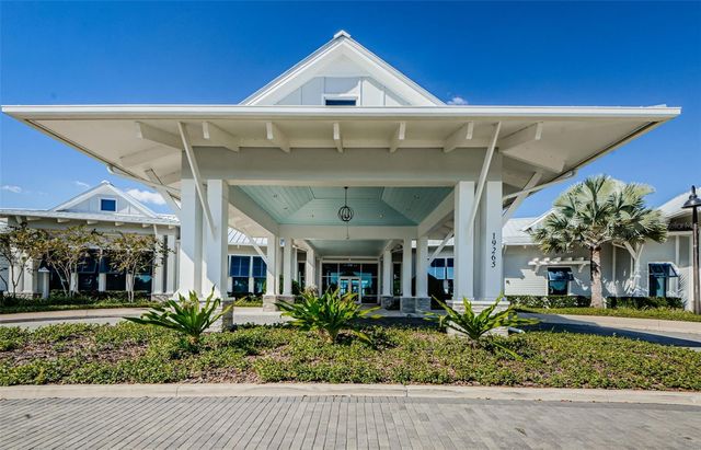 19865 SEA GLASS CIRCLE, Land O Lakes, FL 34638