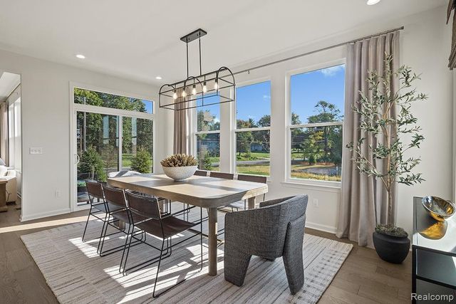 2792 Enclave Drive, Rochester, MI 48363