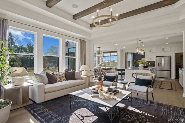 2792 Enclave Drive, Rochester, MI 48363