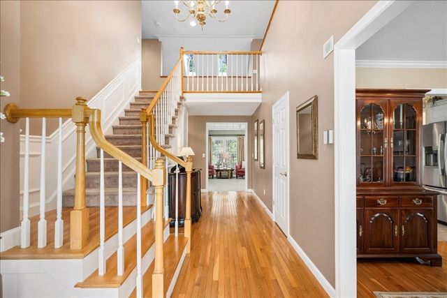 1 Aspenwood Cir 1, Southborough, MA 01772