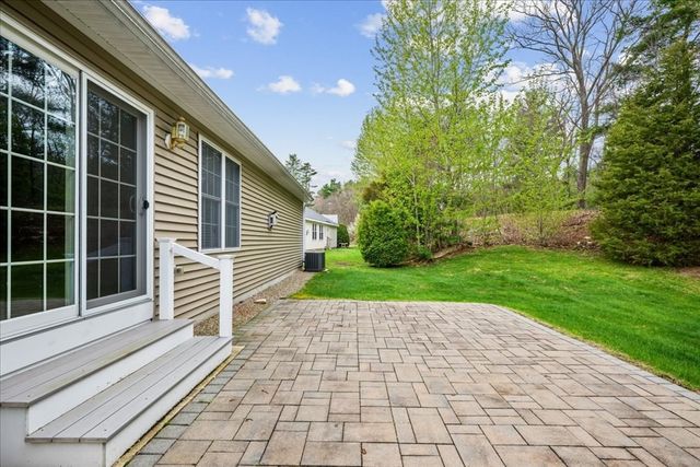1 Aspenwood Cir 1, Southborough, MA 01772