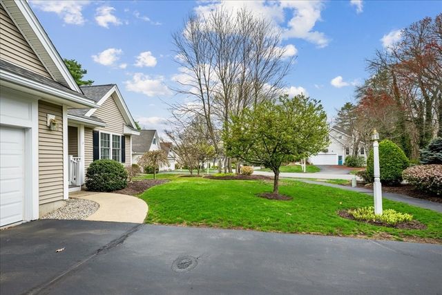 1 Aspenwood Cir 1, Southborough, MA 01772