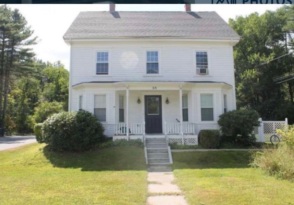35 Rockwood Rd 2f, Norfolk, MA 02056