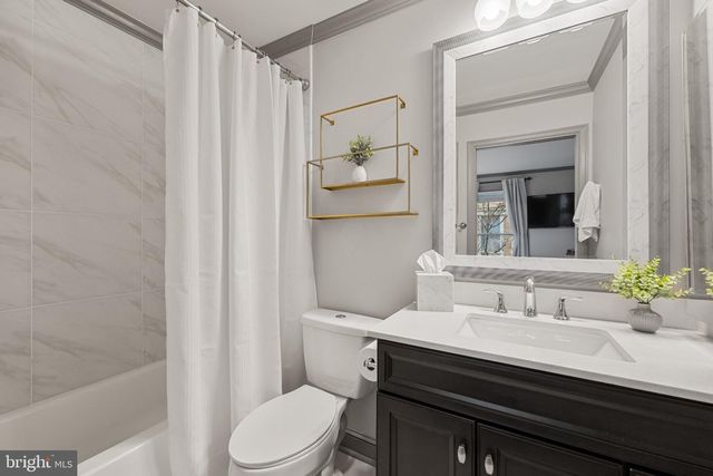 5065 S 9TH ST S, Arlington, VA 22204