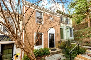 5065 S 9TH ST S, Arlington, VA 22204