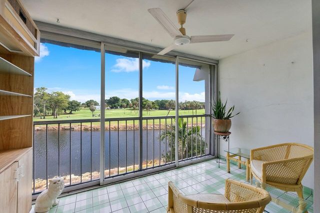 7807 Golf Cir Drive 308, Margate, FL 33063