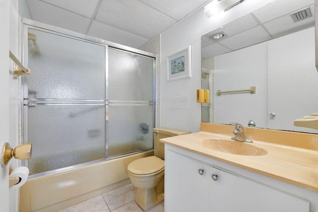 7807 Golf Cir Drive 308, Margate, FL 33063