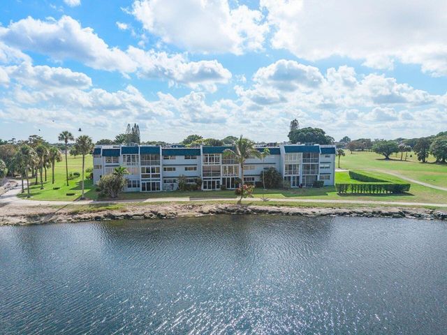 7807 Golf Cir Drive 308, Margate, FL 33063